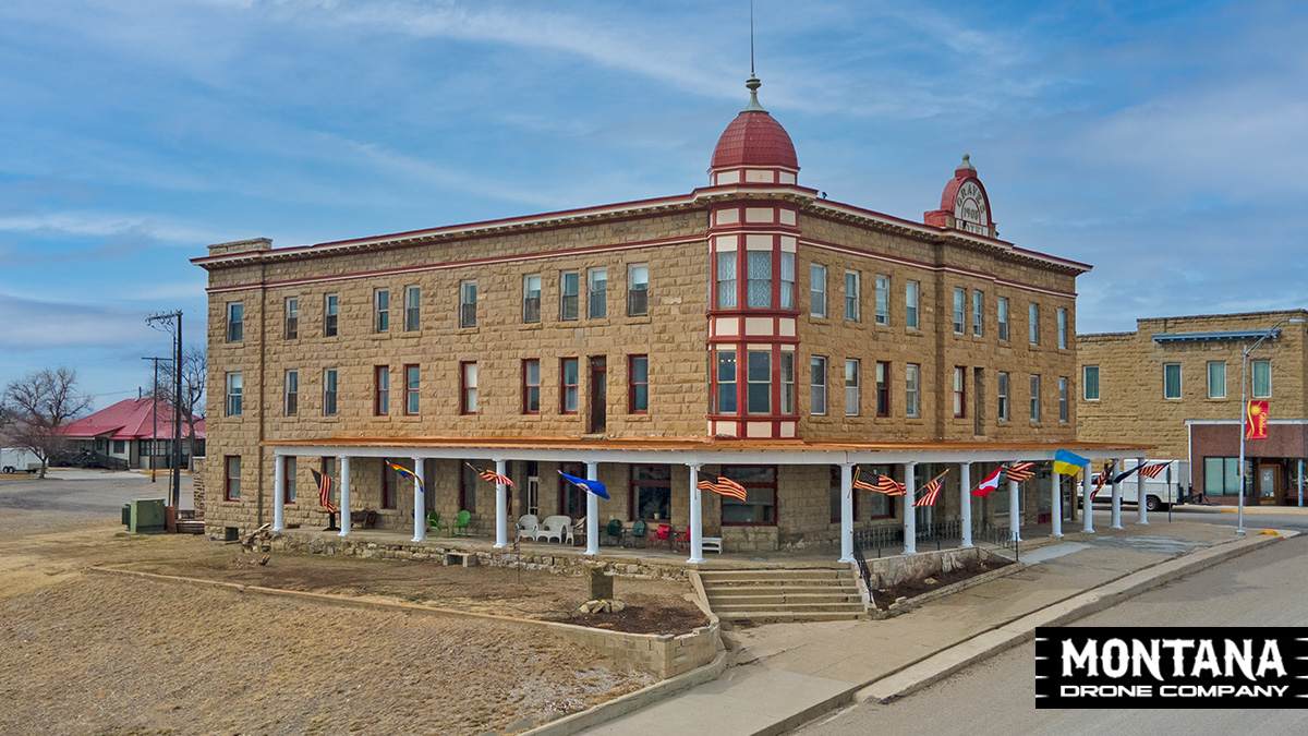 Graves Hotel Harlowton Montana Built In 1908